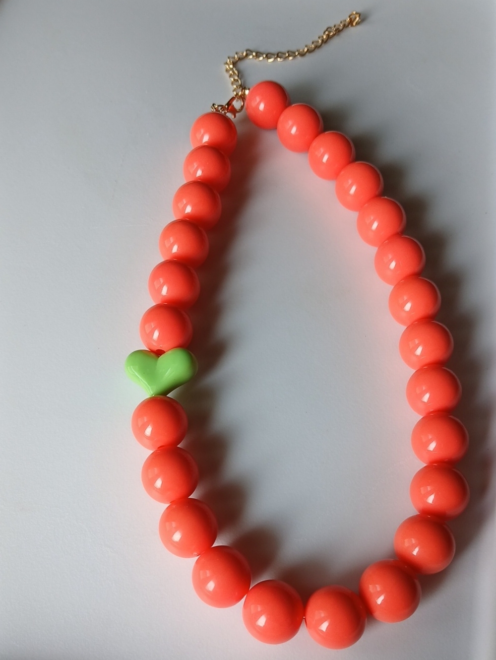Fashion Jewelry Coral Bead Necklace with Lime Heart Accent